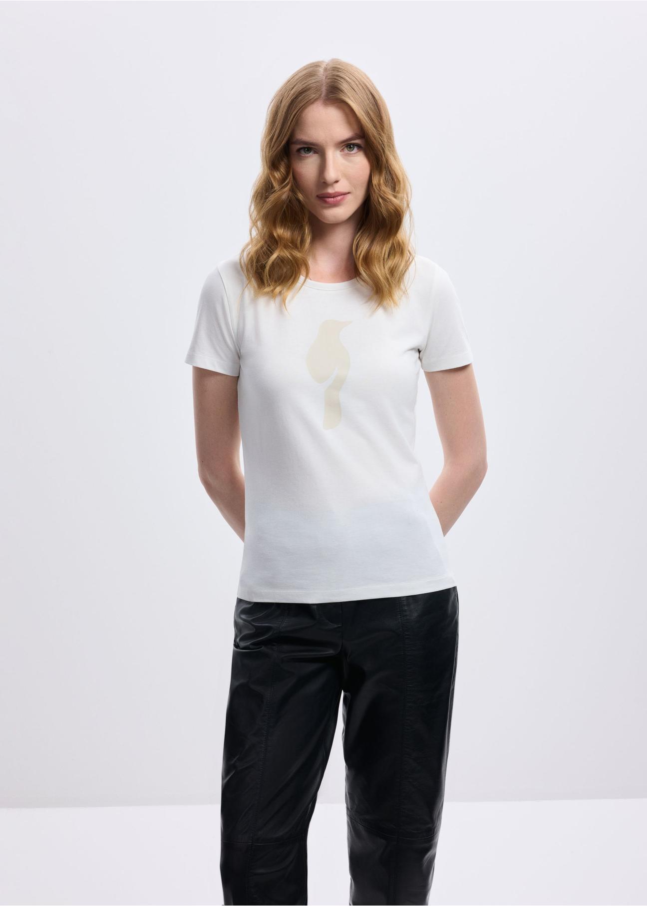 Cream women's t-shirt with a logo TSHDT-0133-12(Z24)