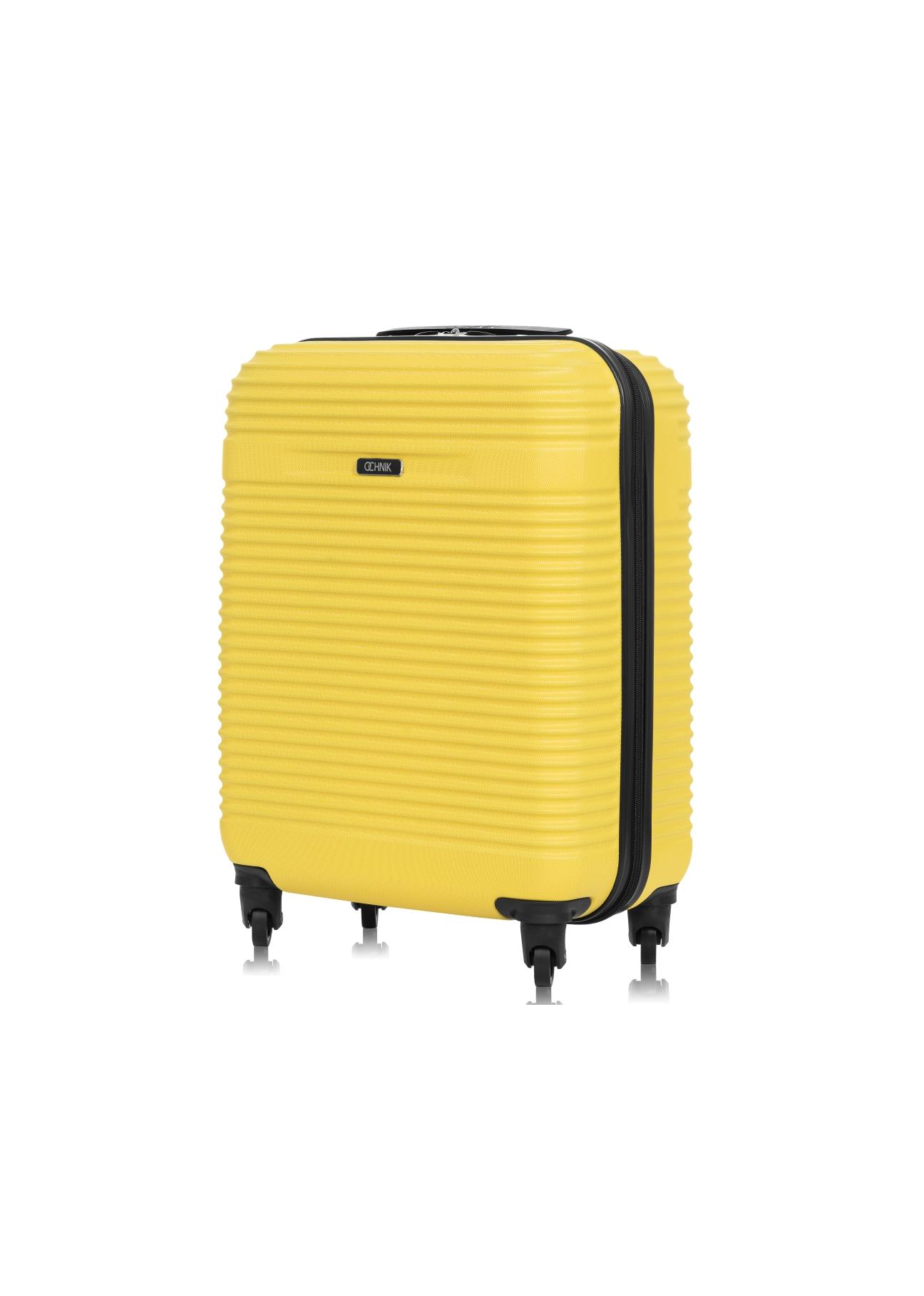 Mała walizka na kółkach WALAB-0021-21-19