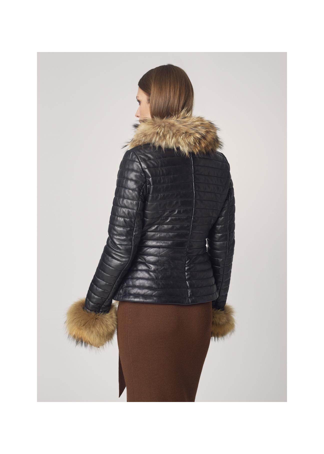 Skórzana kurtka damska o formie żakietowej KURDS-0256-5506(Z21)