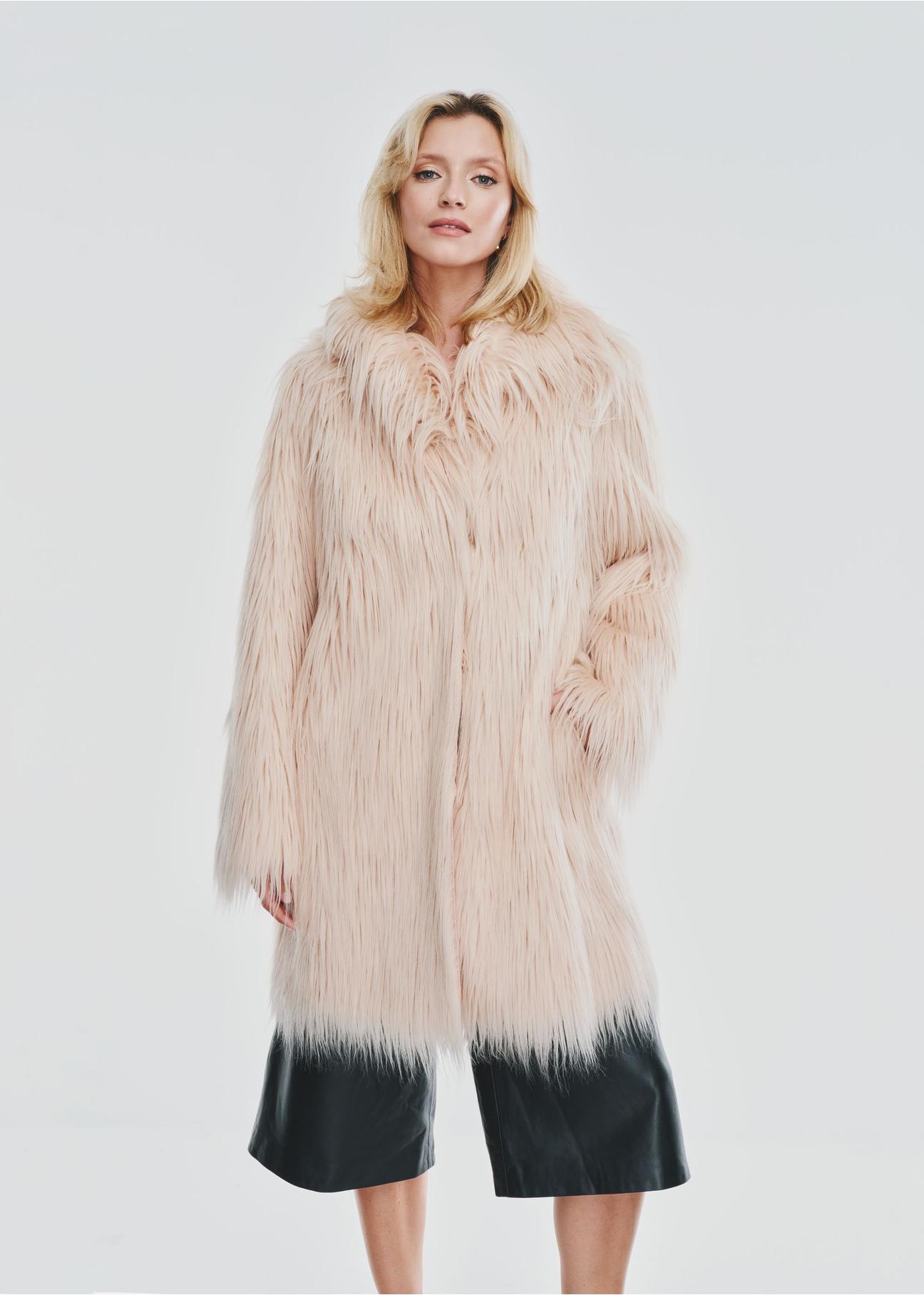 Pink women's fur coat FUTDP-0053-34(Z24) pic. 2