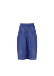 Niebieskie skórzane krótkie spodnie damskie SPODS-0016-5598(W20)