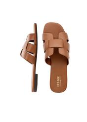 Camelowe klapki damskie z plecionką BUTYD-0904D-1D(W26), widok produktu z góry na białym tle.