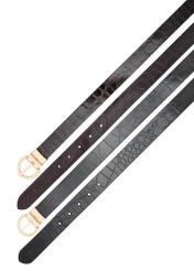 Dwustronny skórzany pasek damski croco PASDS-0332-4D(Z26), widok na zapięcie produktu na białym tle.
