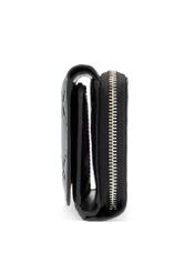 Czarny skórzany portfel damski z monogramem PORES-0882A-99(W25)