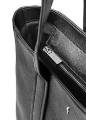 Czarna torebka damska shopper TOREC-1133-99(W26), zbliżenie na detal produktu, widok na białym tle.