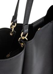 Torebka damska typu tote bag TOREC-0845A-99(Z25), zbliżenie na detal produktu na białym tle.