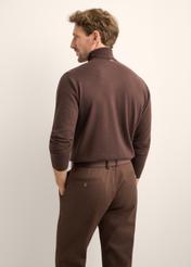 Wełniany golf męski w kolorze ciemnobrązowym SWEMT-0198-1I(Z26)