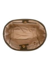 Pleciona mała torebka damska TOREC-1230-1E(W26) - widok produktu z góry, na białym tle.