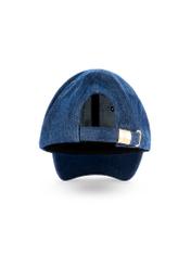 Jeansowa czapka unisex CZALT-0017-7H(W26) - widok produktu z tyłu, na białym tle. 