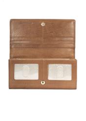 Duży brązowy skórzany portfel damski PORES-0962-1F(W26), widok produktu w środku na białym tle.