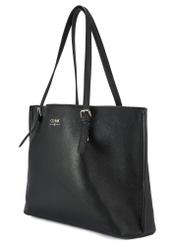 Czarna duża torba shopper TOREC-1088-99(Z25), widok produktu skosem na białym tle.