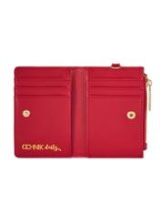 Czerwony mały portfel damski z rączką POREC-0407-4B(W26) - widok produktu z góry, na białym tle.