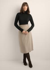 Czarny sweter damski z golfem SWEDT-0272-99(Z26)