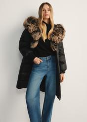 Czarna kurtka damska z naturalnym ociepleniem KURDT-0623-99(Z25)