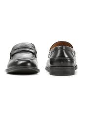 Czarne skórzane mokasyny męskie BUTYM-0482-99(W25), widok produktu z przodu i tyłu na białym tle.