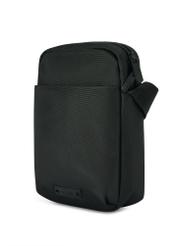 Czarna męska saszetka TORMN-0366-99(Z25), widok produktu skosem na białym tle.