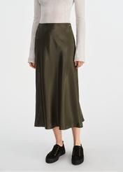 Satynowa spódnica midi w kolorze khaki SPCDT-0105-55(W25)-02