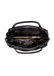 Skórzana torebka shopper w kolorze czarnym TORES-1360-9I(Z26) - widok produktu z góry, na białym tle.