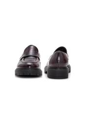 Bordowe mokasyny damskie croco BUTYD-1189-90(Z25), widok produktu z przodu i z tyłu na białym tle.