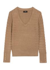 Sweter damski w kolorze camelu SWEDT-0212A-1D(Z26), widok produktu z przodu na białym tle.