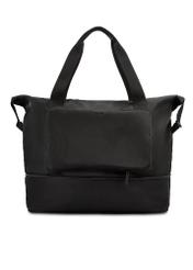 Czarna torba męska TORMN-0369-99(Z25), widok produktu z przodu na białym tle.