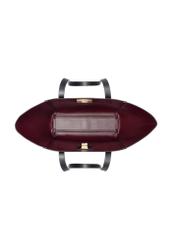 Czarna torebka damska typu shopper TOREC-1375-99(Z26). Widok od góry na białym tle.