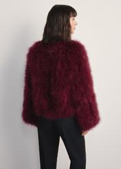 Kurtka damska z piór indyczych FUTDF-0097A-3183(Z25), widok produktu z tyłu na modelce. Widoczna połowa sylwetki.