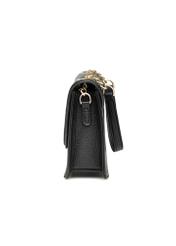 Niewielka elegancka torebka damska TOREC-1015-99(W26), widok produktu od boku na białym tle.