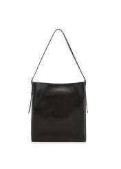 Czarna skórzana torebka shopper TORES-1436-99(Z26) - widok produktu z tyłu, na białym tle.