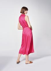 Różowa długa sukienka wiązana w pasie SUKDT-0188-31(W24)-03