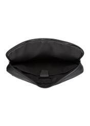 Czarna damska torba na laptopa TOREN-0344-99(W26), widok produktu w środku na białym tle.