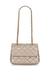 Quilted, elegant women's handbag in gold color TOREC-0932A-28(Z24)-01