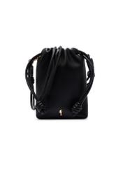 Czarna saszetka na telefon TOREC-1216-99(W26) - widok produktu z przodu, na białym tle. 