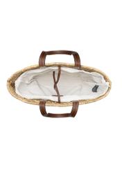 Słomkowa torebka damska typu shopper TOREC-1219-1E(W26), widok produktu w środku na białym tle.