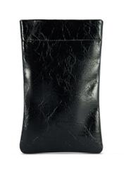 Czarna saszetka z połyskiem TOREC-1114-99(Z25), widok produktu od tyłu na białym tle.