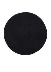 Czarny wełniany beret damski CZADT-0234-99(Z26) - widok produktu z góry, na białym tle. 