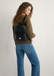 Czarny plecak damski z imitacji skóry TOREC-0920-99(W26)