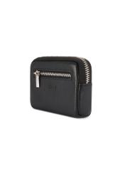 Czarny skórzany portfel męski PORMS-0689-9I(W26), widok produktu skosem na białym tle.