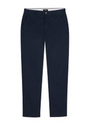 Granatowe spodnie męskie SPOMT-0121-7E(W26), widok produktu z przodu na białym tle.