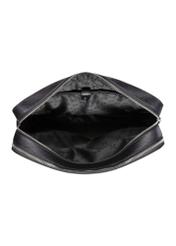 Czarna skórzana torba na laptopa TORES-1222-99-9I(W26) - widok produktu z góry na białym tle.