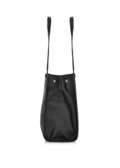 Czarna duża torebka shopper TOREC-0977A-99(Z25) - widok produktu z boku na białym tle. 