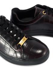 Skórzane buty damskie w kolorze bordowym BUTYD-1188-09(Z25), zbliżenie na detal produktu, widok na białym tle.