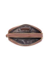 Mała różowa skórzana torebka damska TORES-0466E-5D(W26) - widok produktu z góry, na białym tle. 