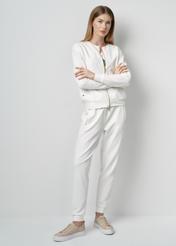 Kremowe dresowe spodnie damskie SPODT-0081A-12(W24)