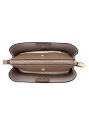 Beżowa mała torebka damska TOREC-0768-1B(W26), widok produktu w środku na białym tle.