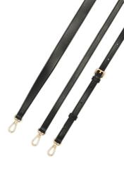 Czarna torebka damska z imitacji skóry TOREC-1081-99(W26), widok pasków produktu na białym tle.