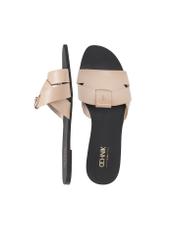 Beżowe klapki damskie z plecionką BUTYD-0903C-1B(W26), widok produktu z góry na białym tle.