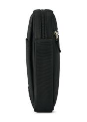 Czarna saszetka męska TORMN-0384-99(Z25), widok produktu od boku na białym tle.