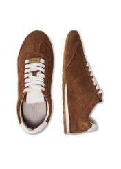 Zamszowe buty damskie w kolorze camelu BUTYD-1276-1D(W26), widok produktu z góry na białym tle.