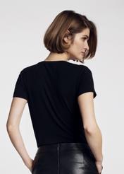 Czarny T-shirt damski z aplikacją TSHDT-0069-99(W21)-03